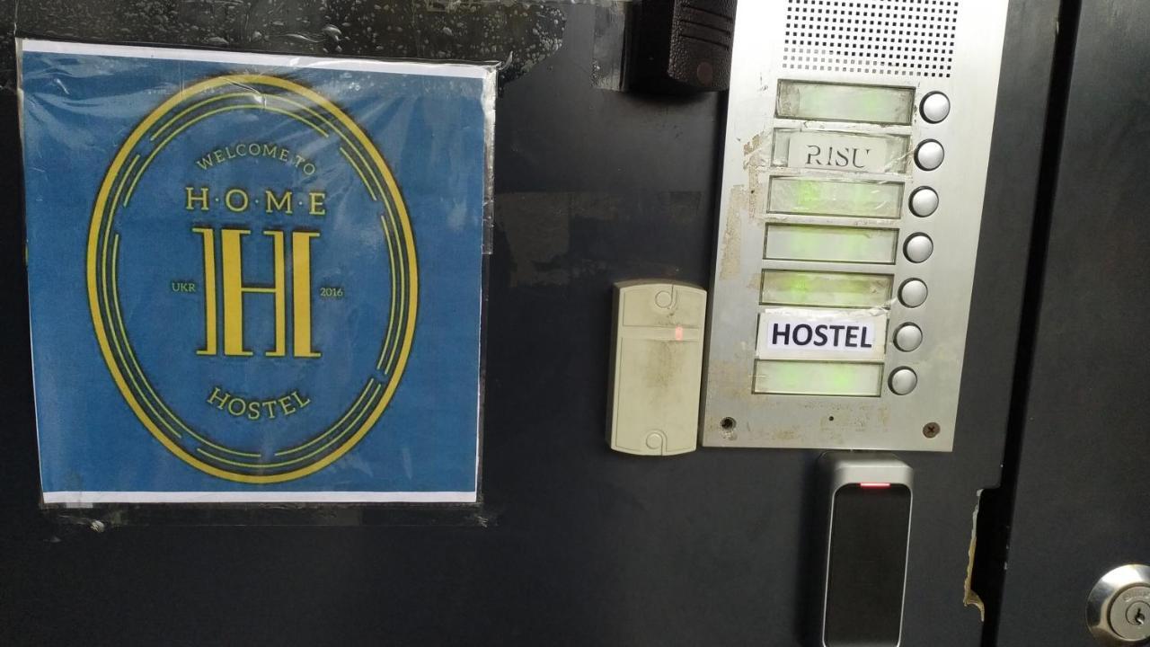 Hostel Home เคียฟ ภายนอก รูปภาพ
